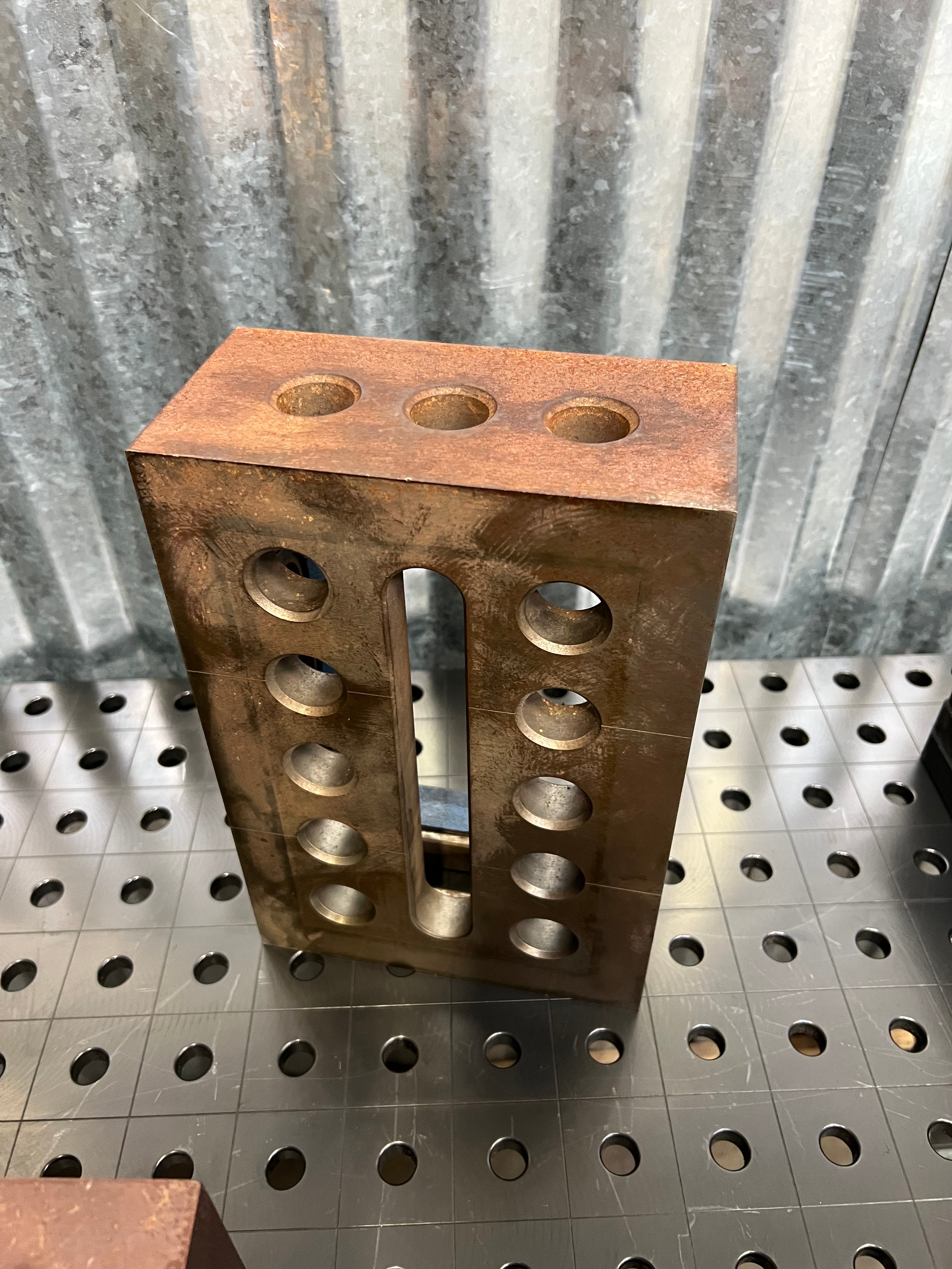 Left Support and Clamping Frame Riser Block, 300x200x100 mm, Nitrided [Blemished]
