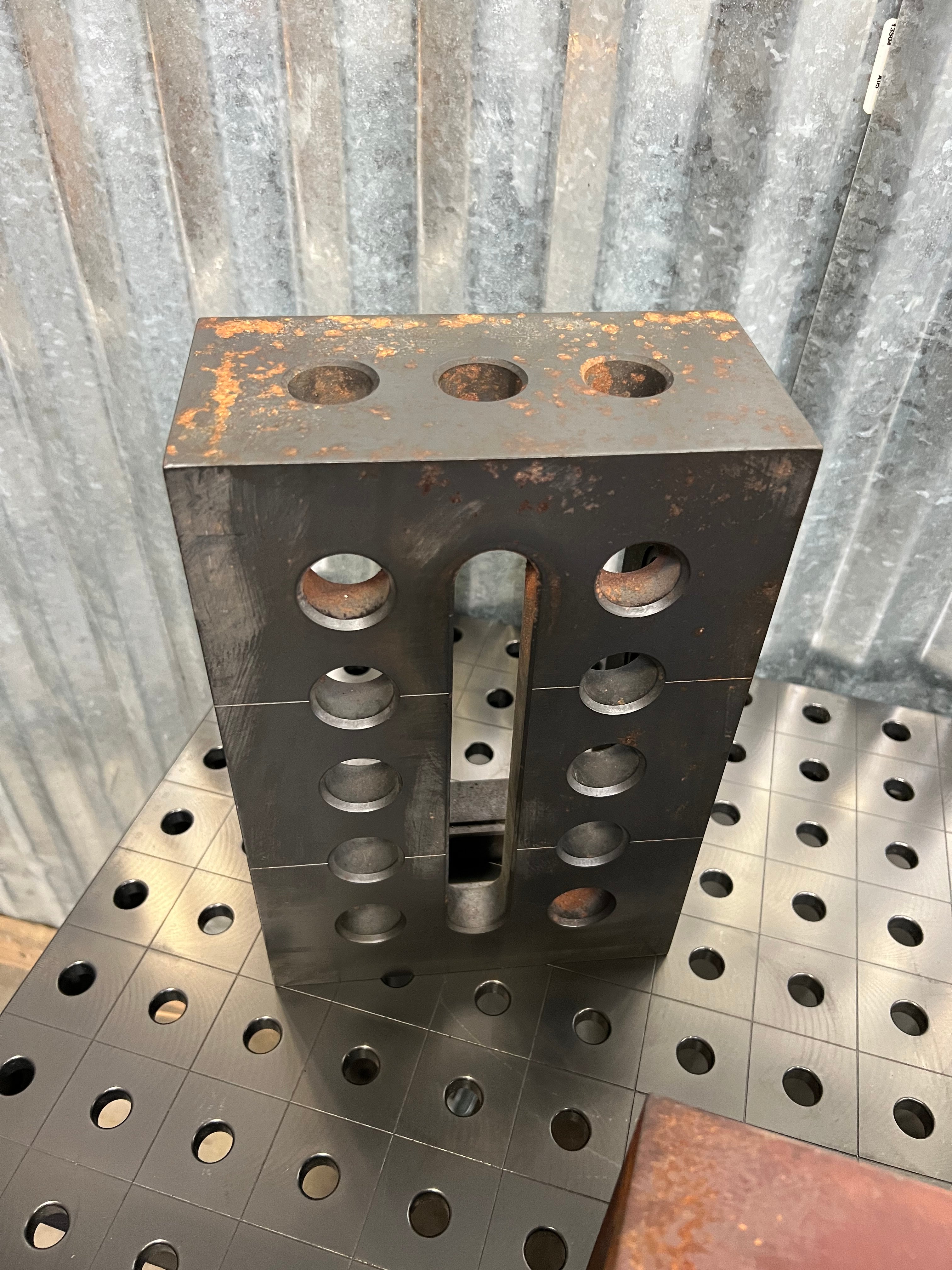 Left Support and Clamping Frame Riser Block, 300x200x100 mm, Nitrided [Blemished]