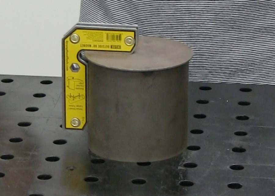 Inside Outside Angle Magnets – Strong Hand Tools